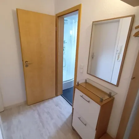 3 Zimmerwohnung Optimal Fuer Monteure * 罗伊特林根